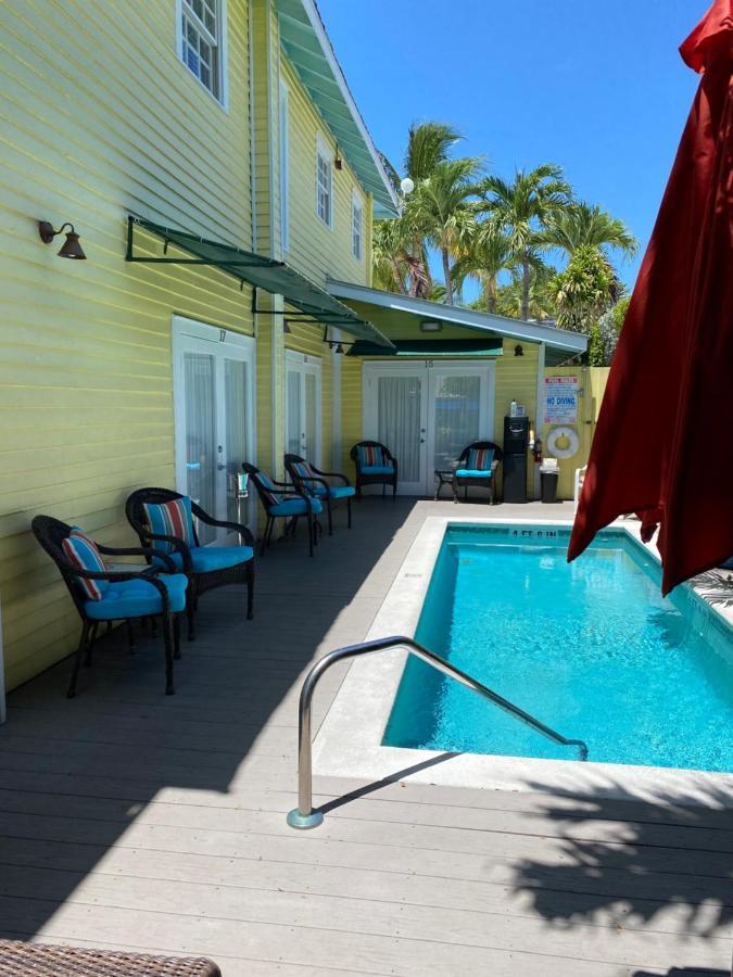 Bed and Breakfast Duval Gardens Ки-Уэст Экстерьер фото