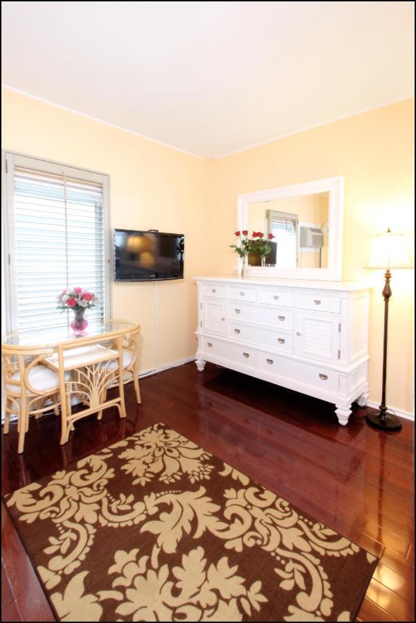 Bed and Breakfast Duval Gardens Ки-Уэст Номер фото